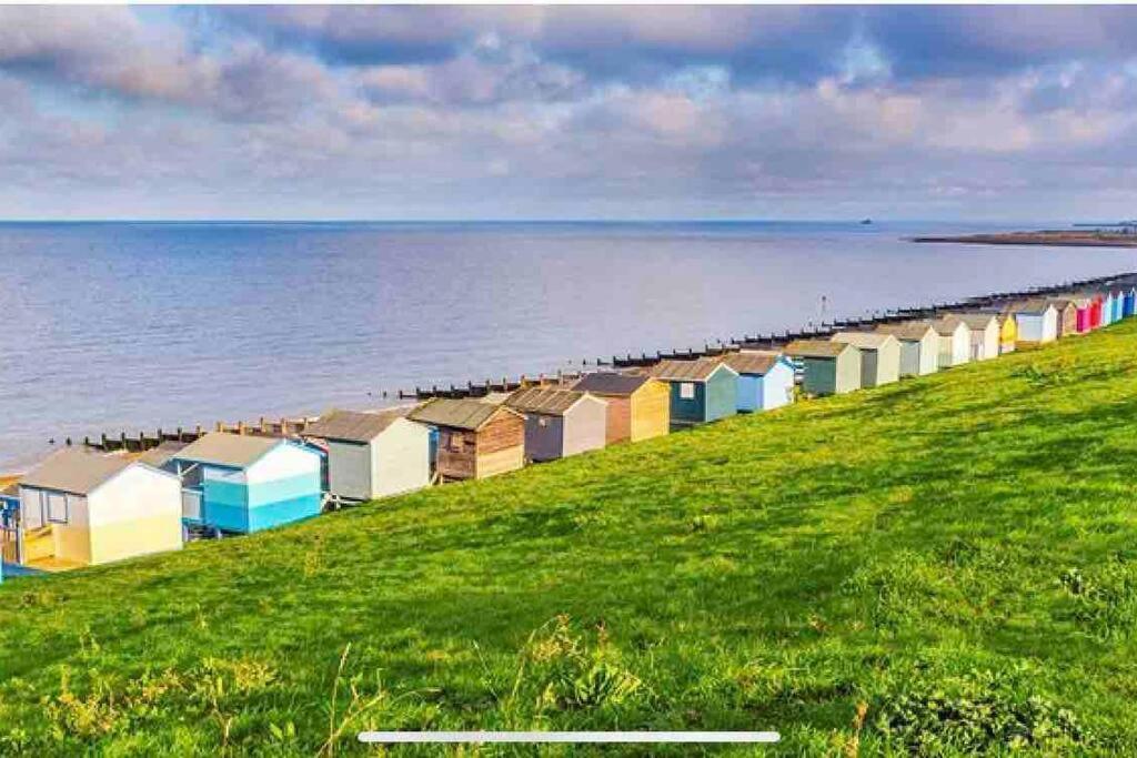 Herne Bay Central - 2 Minutes From Beach Apartment Zewnętrze zdjęcie